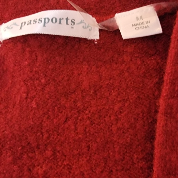 Ladies Sweater - Picture 4 of 10